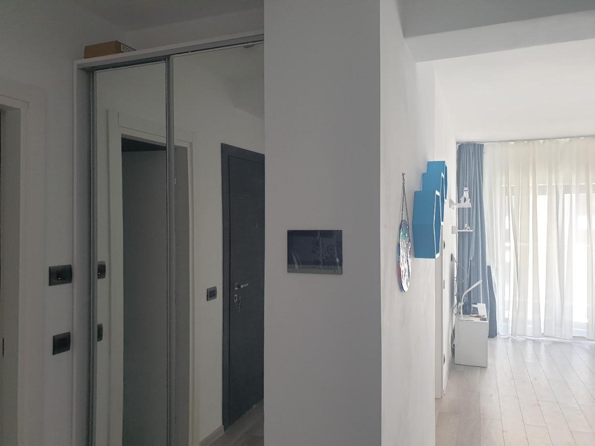 Blue Apartament ママイア エクステリア 写真